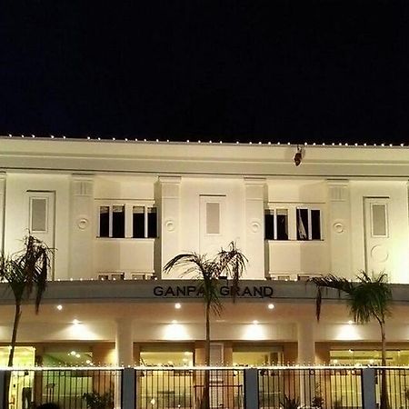 Ganpat Grand Hotel Palani Eksteriør billede