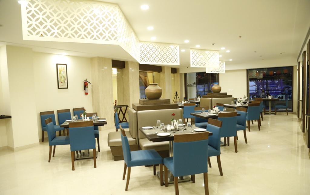 Ganpat Grand Hotel Palani Eksteriør billede